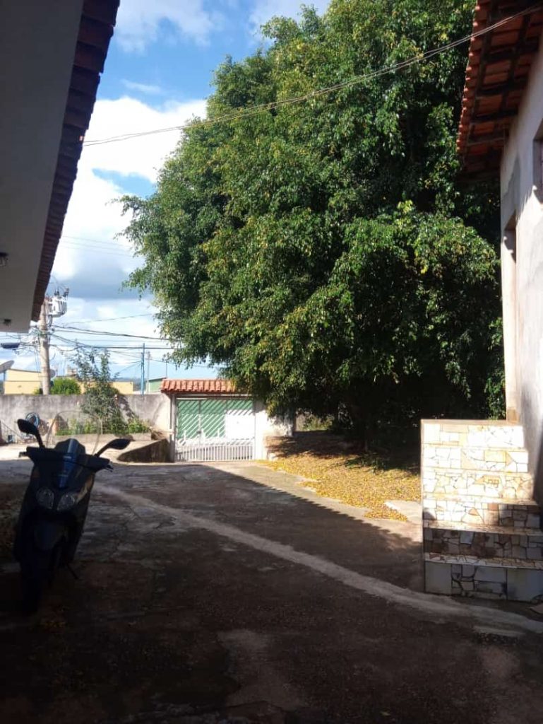 Casa Para Renda  Jardim das Bandeiras