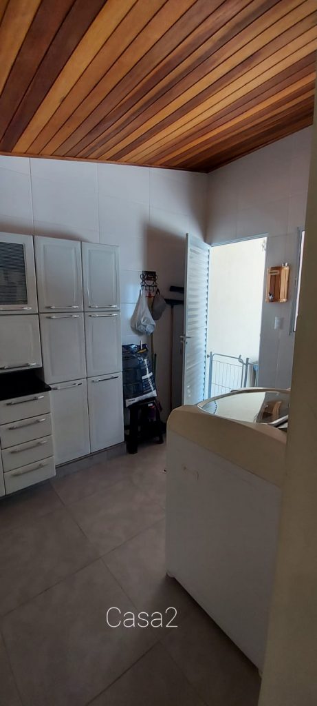 Casa Para Renda  Jardim das Bandeiras